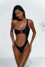 Загрузить изображение в средство просмотра галереи, SPYCE чорний