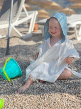 Загрузить изображение в средство просмотра галереи, Лляна пляжна дитяча накидка